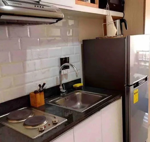 アパート Unit Near Ayala And Sm With Free Netflix, And Youtube セブ市
