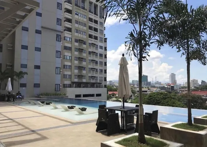 アパート Unit Near Ayala And Sm With Free Netflix, And Youtube